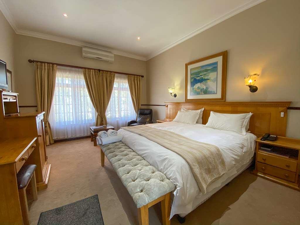 Turnberry Boutique Hotel Oudtshoorn Room photo