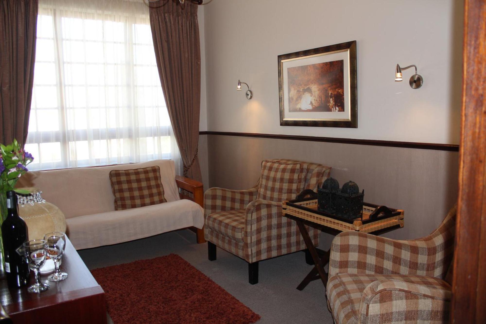 Turnberry Boutique Hotel Oudtshoorn Room photo